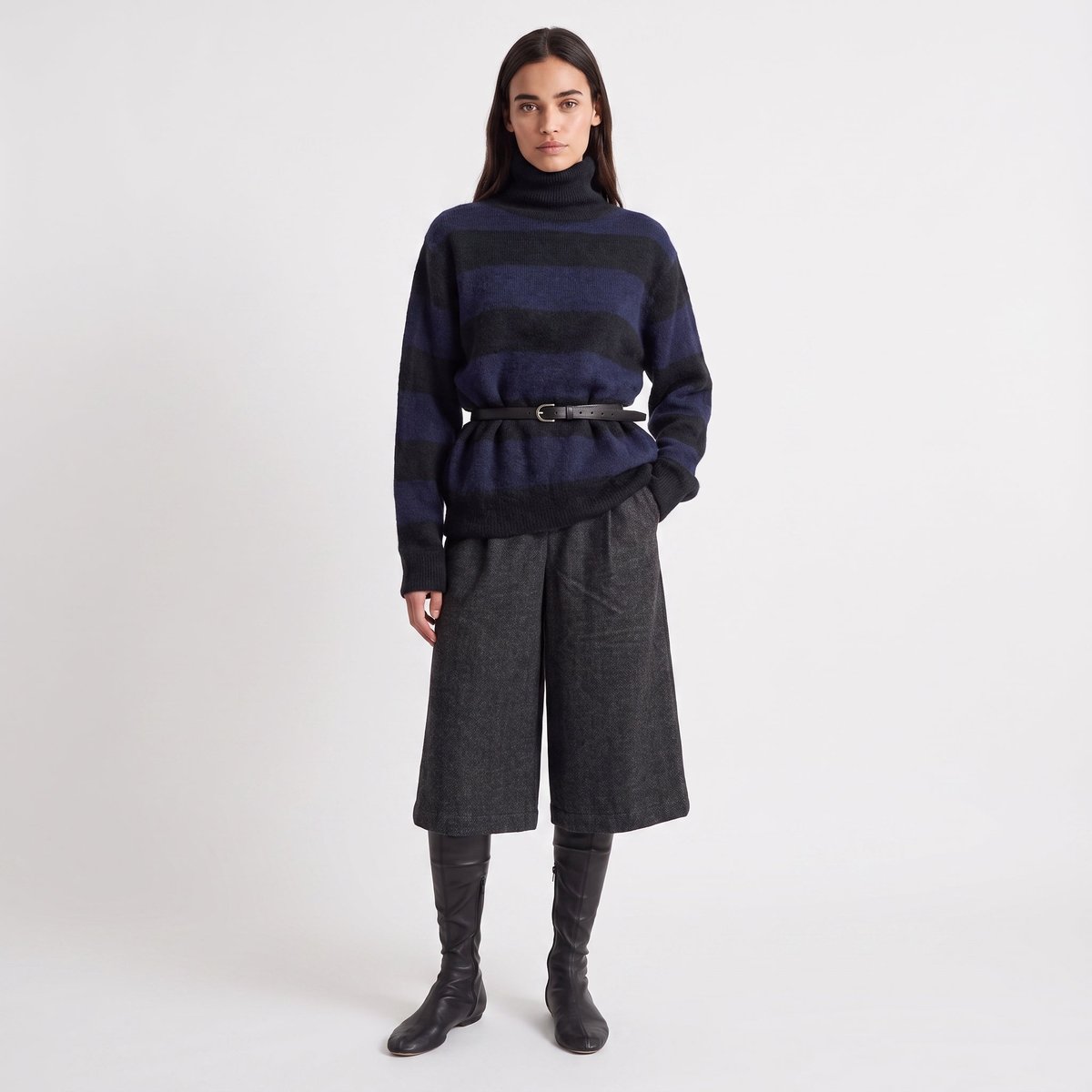 Bermuda tailleur femme en laine EROURA d-gray, ARTLOVE
