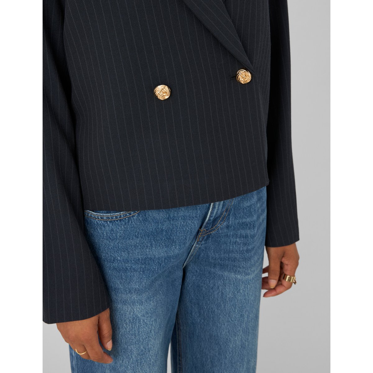 Blazer court rayé bleu foncé, BZB