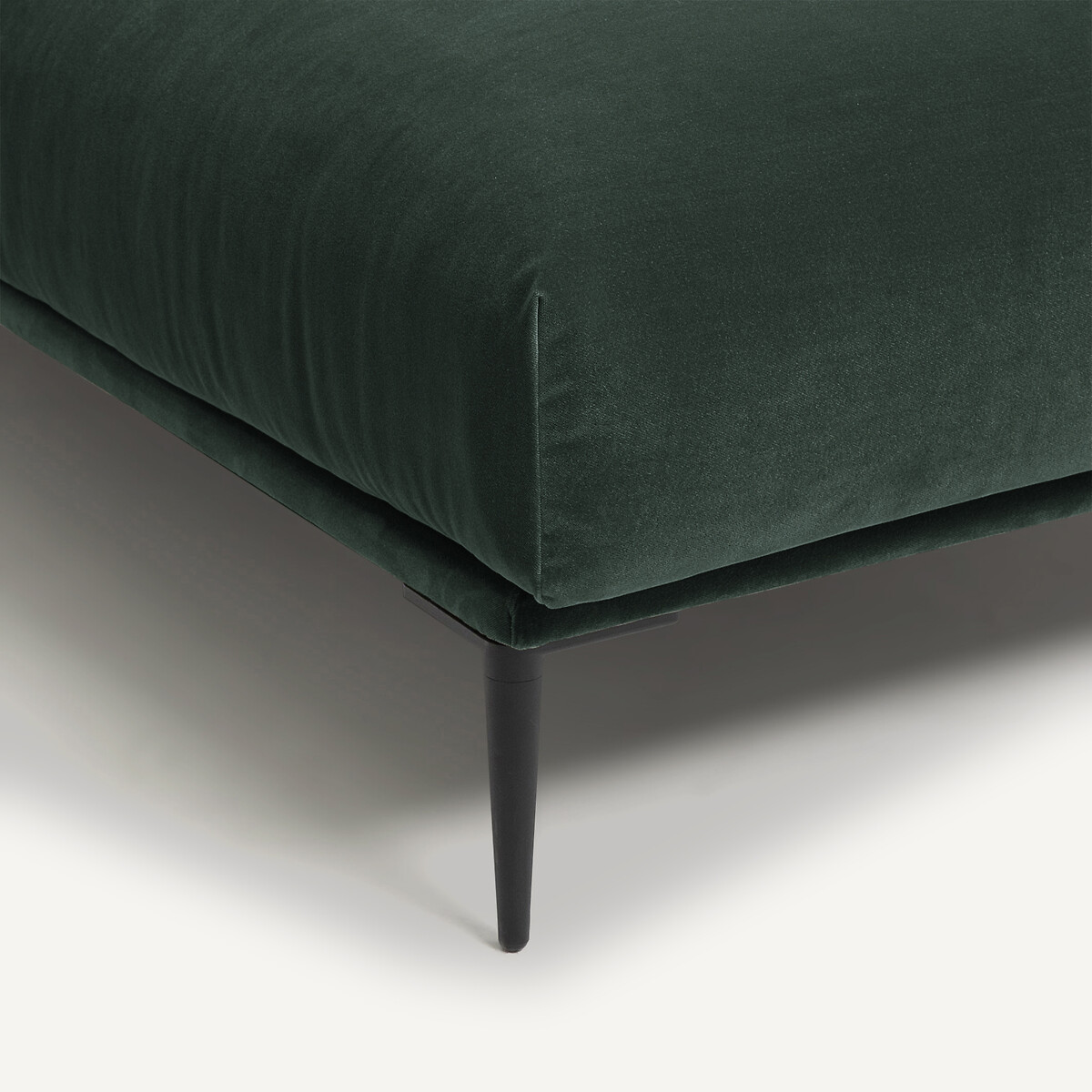 Chaiselongue aus Samt, Oscar, Design Emmanuel Gallina khaki, AM.PM X EMMANUEL GALLINA