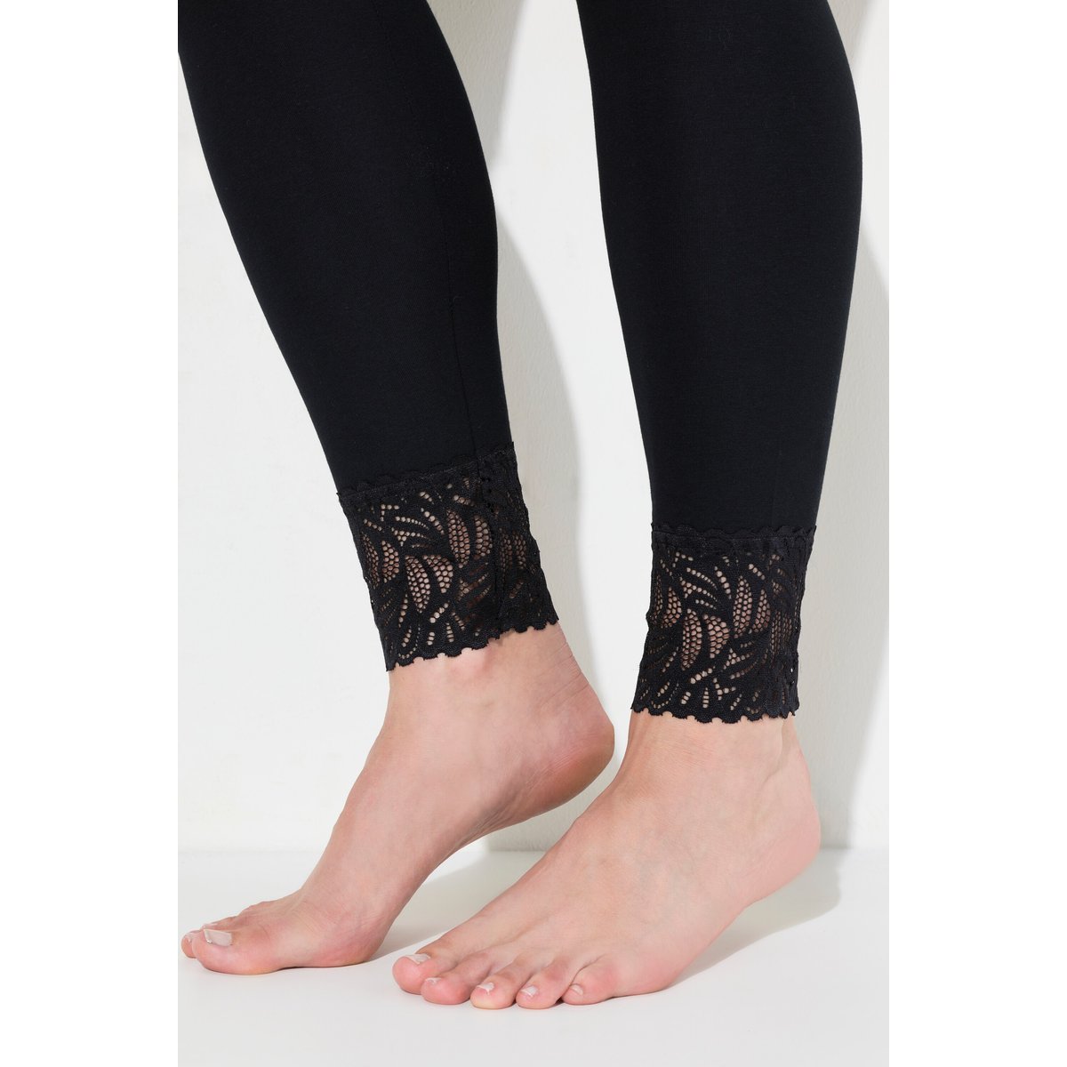 Legging, bas de jambe en dentelle noir, ULLA POPKEN