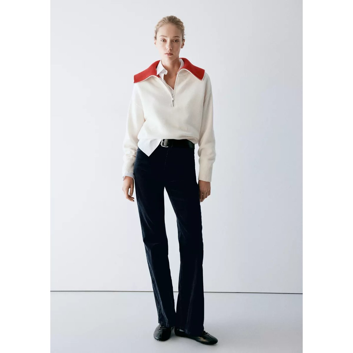Pantalon flare velours côtelé bleu nuit, MANGO