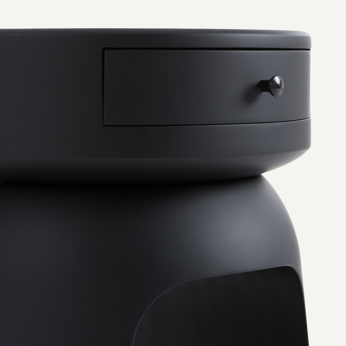 Table de chevet, FÉTICHE noir, AM.PM X EMMANUEL GALLINA