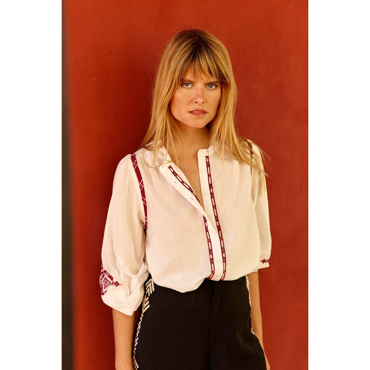 Blouse manches longues col rond imprimé ethnique BRAYA 11-ecru/bordeaux, LA PETITE ETOILE