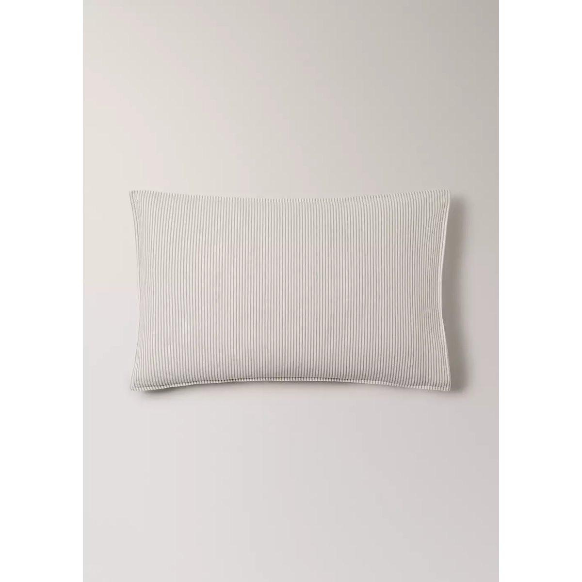 Deux taies d'oreiller coton seersucker à rayures fines 50x75 cm café, MANGO HOME