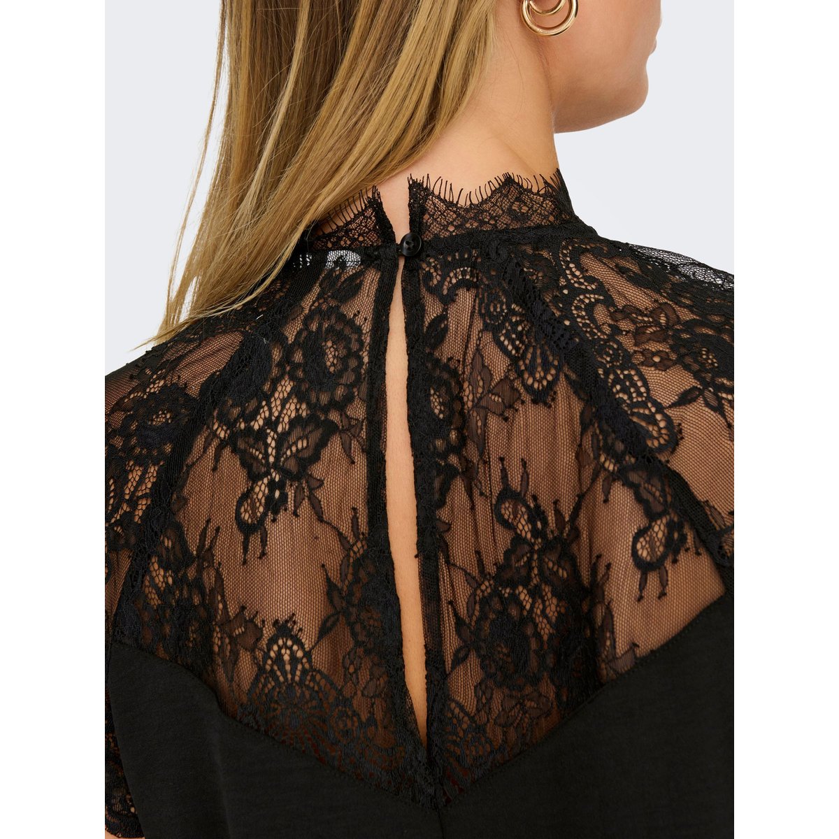 Top black 1, JDY