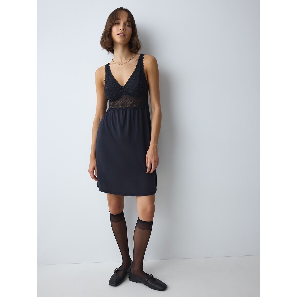 Nuisette en modal Aura Spotlight noir, TRIUMPH