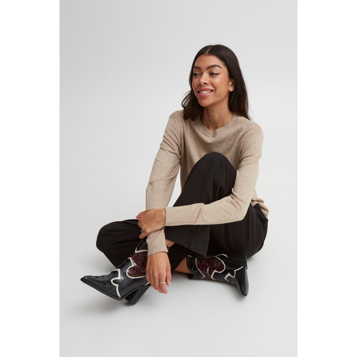 Pantalon coupe droite, jambes larges, taille haute noir, B.YOUNG