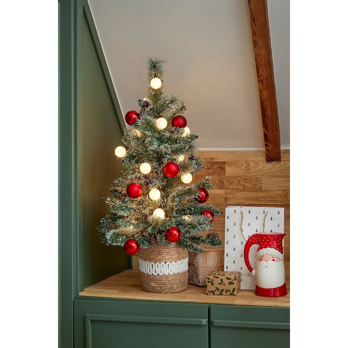 Sapin de Noël artificiel avec décorations et LED H90 cm KAPRUN vert, BLACK BOX TREES