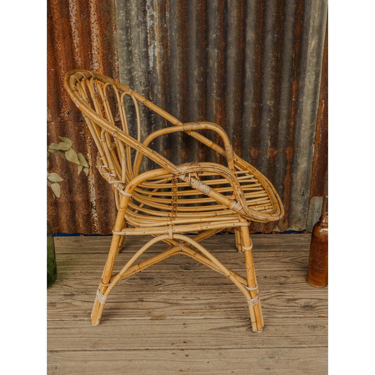 Fauteuil en rotin Ernest N°1630 - Bon état bois clair, DEBONGOUT
