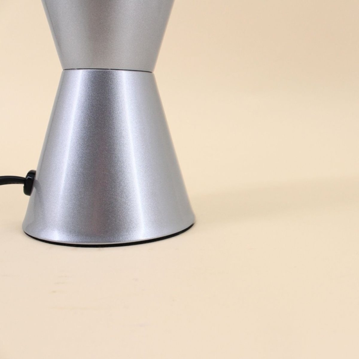 Lampe lave 37cm rouge, ORNAMI