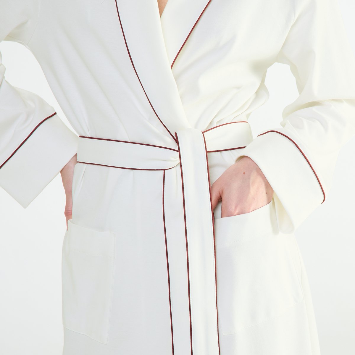 Robe de chambre col châle en coton MYSTÉRIEUSE ecru, LAURENCE TAVERNIER