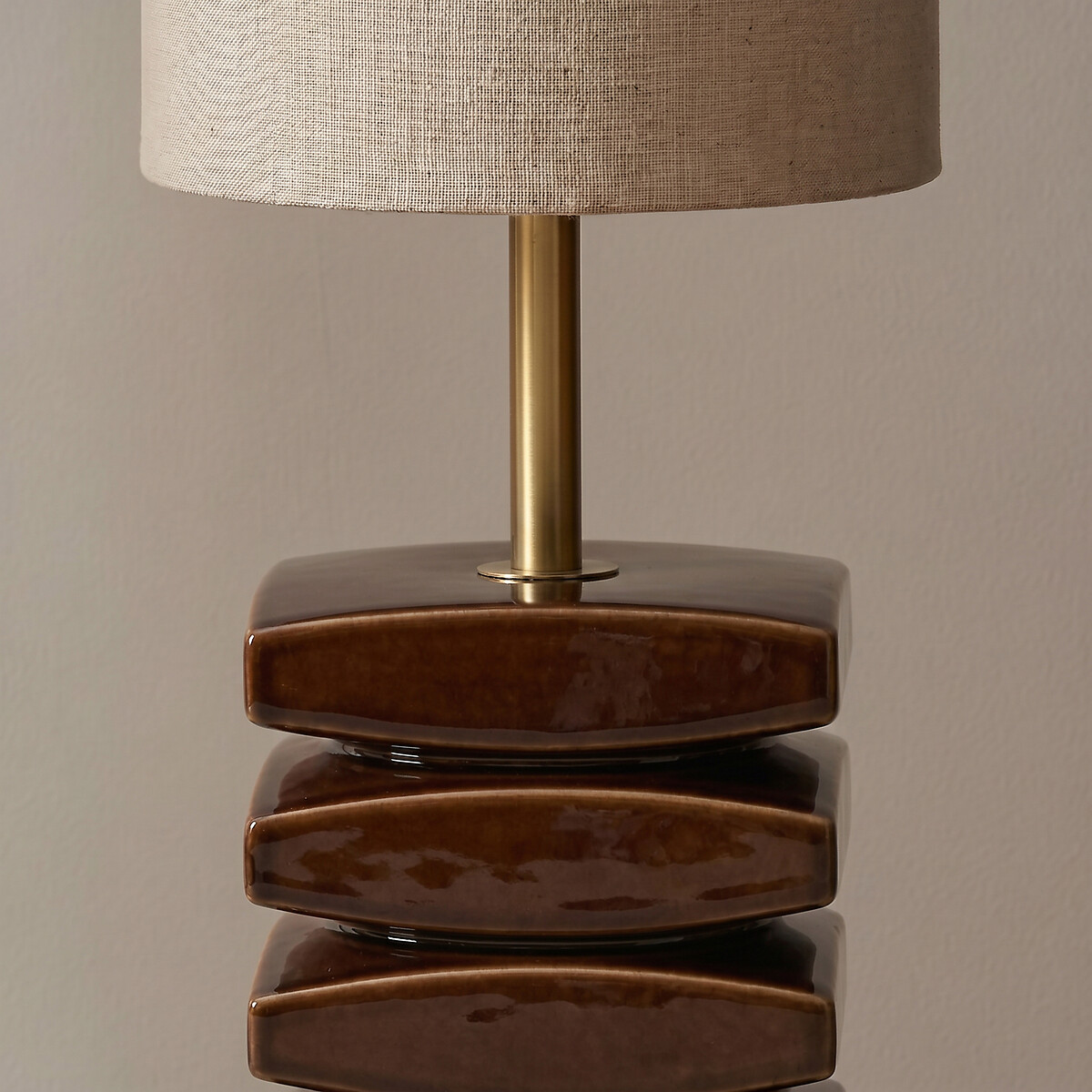 Stehlampe PIETTATO aus Keramik und Leinen braun, AM.PM