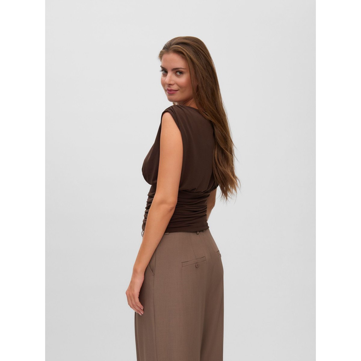 Top chocolate brown, VERO MODA