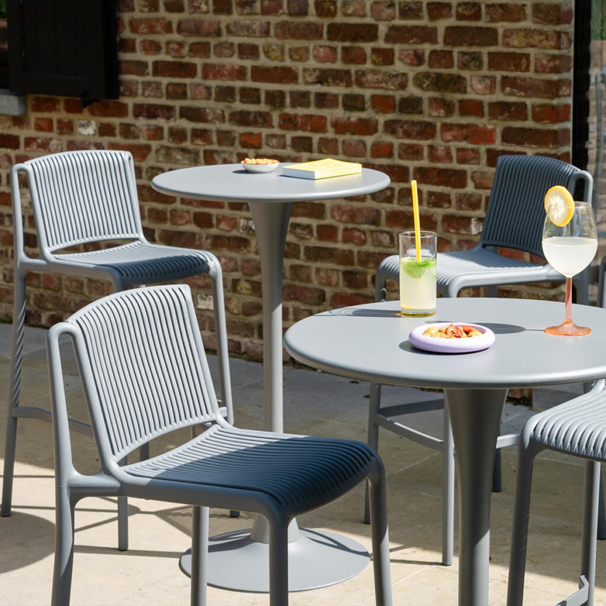 Chaise haute de jardin en résine Gris ANDREA gris anthracite, WILSA GARDEN
