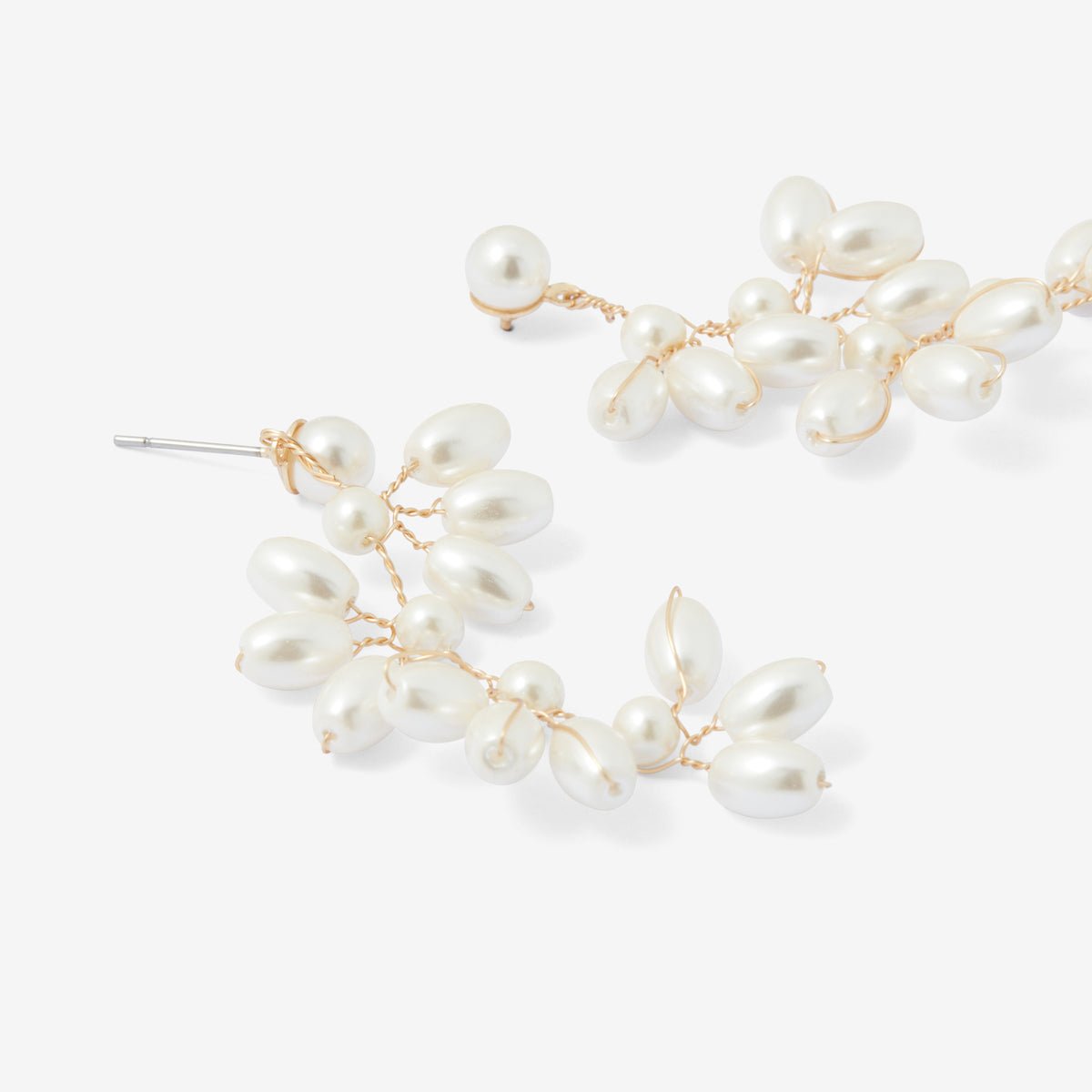 Boucles d'oreilles grappe de perles blanches blanc, BALABOOSTE