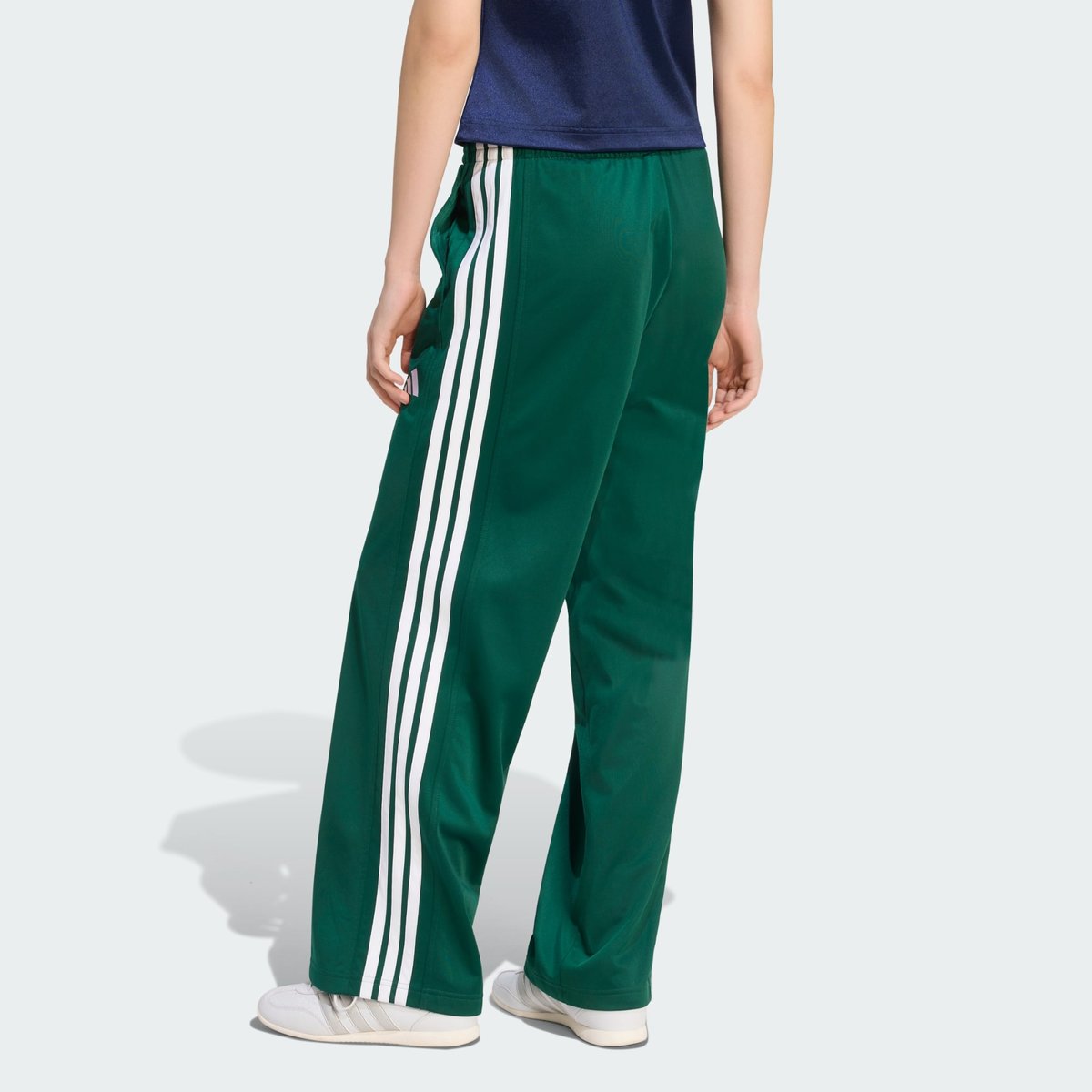Pantalon De Survêtement Dayready À Jambes Larges Pantalon De Survêtement Dayready À Jambes Larges collegiate green, ADIDAS SPORTSWEAR