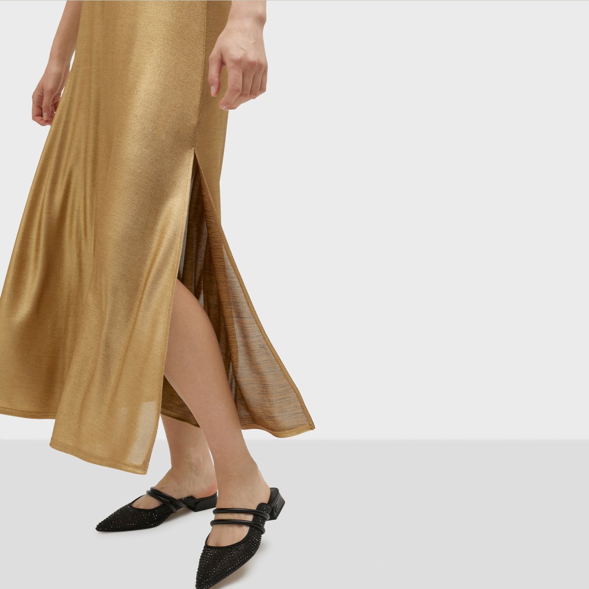 Robe longue sans manches avec fente latérale doré, LOLA CASADEMUNT