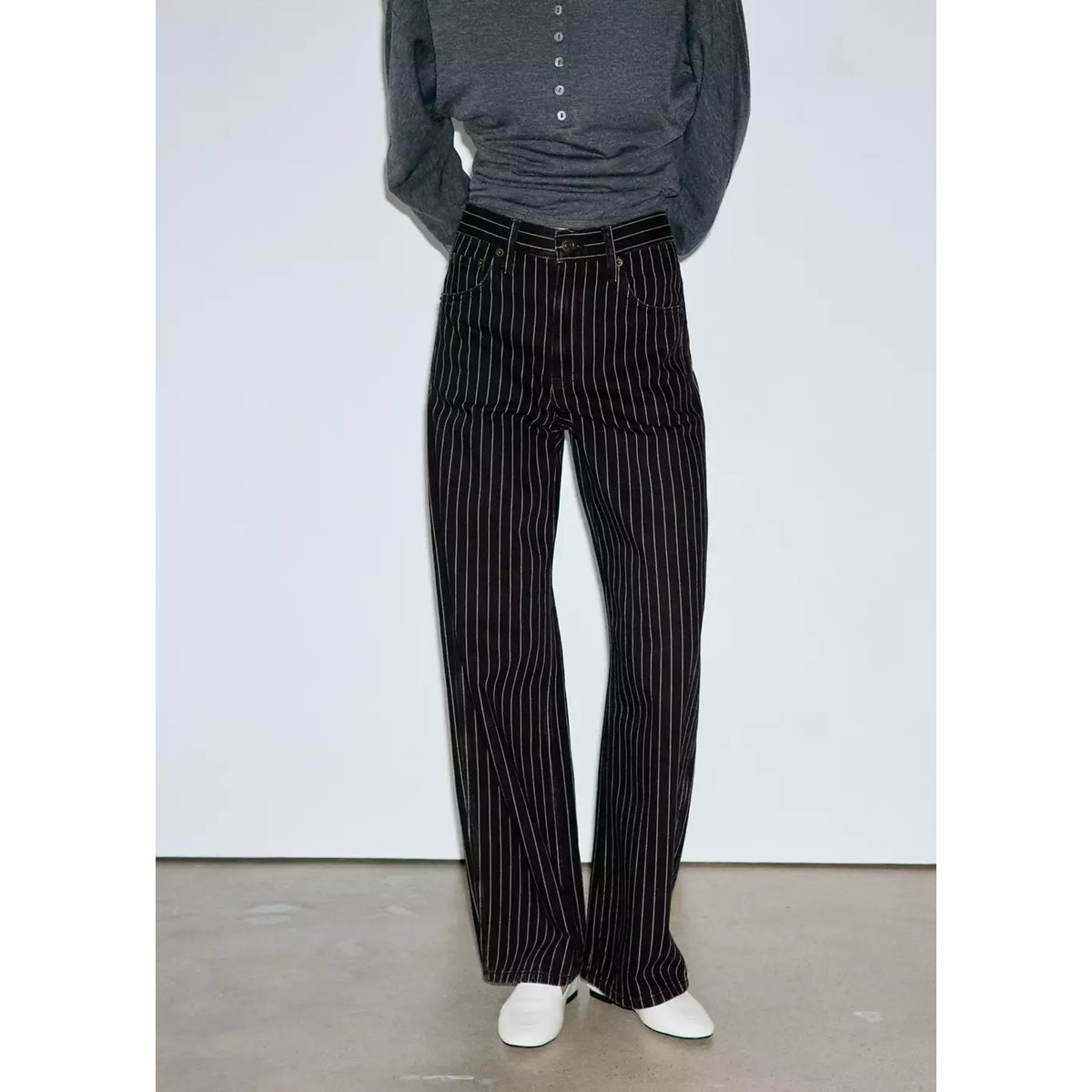 Jean balloon à rayures black denim, MANGO