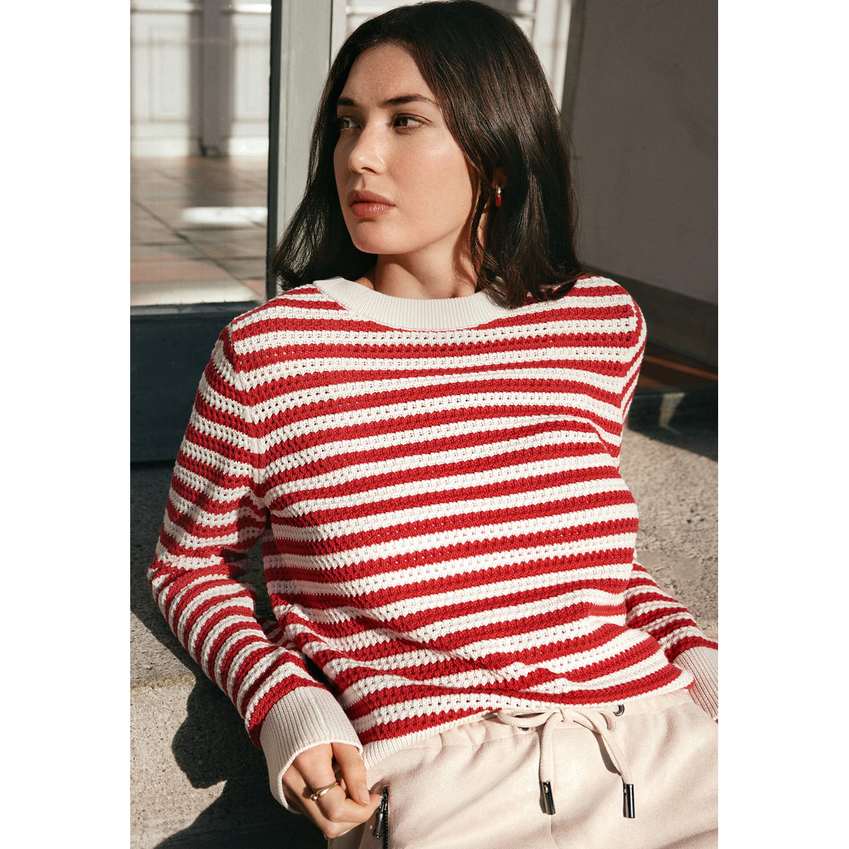 Pull-over en maille avec structure cream/red, BETTY & CO