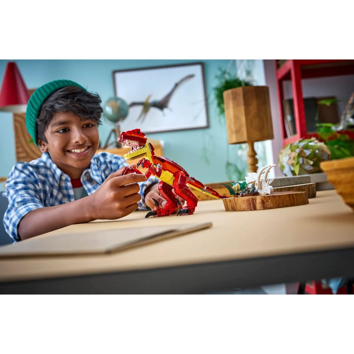 Le dinosaure féroce multicolore, LEGO