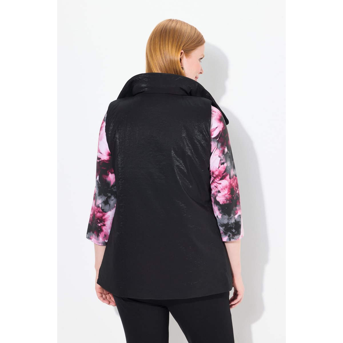 Gilet à fermeture décorée noir, ULLA POPKEN