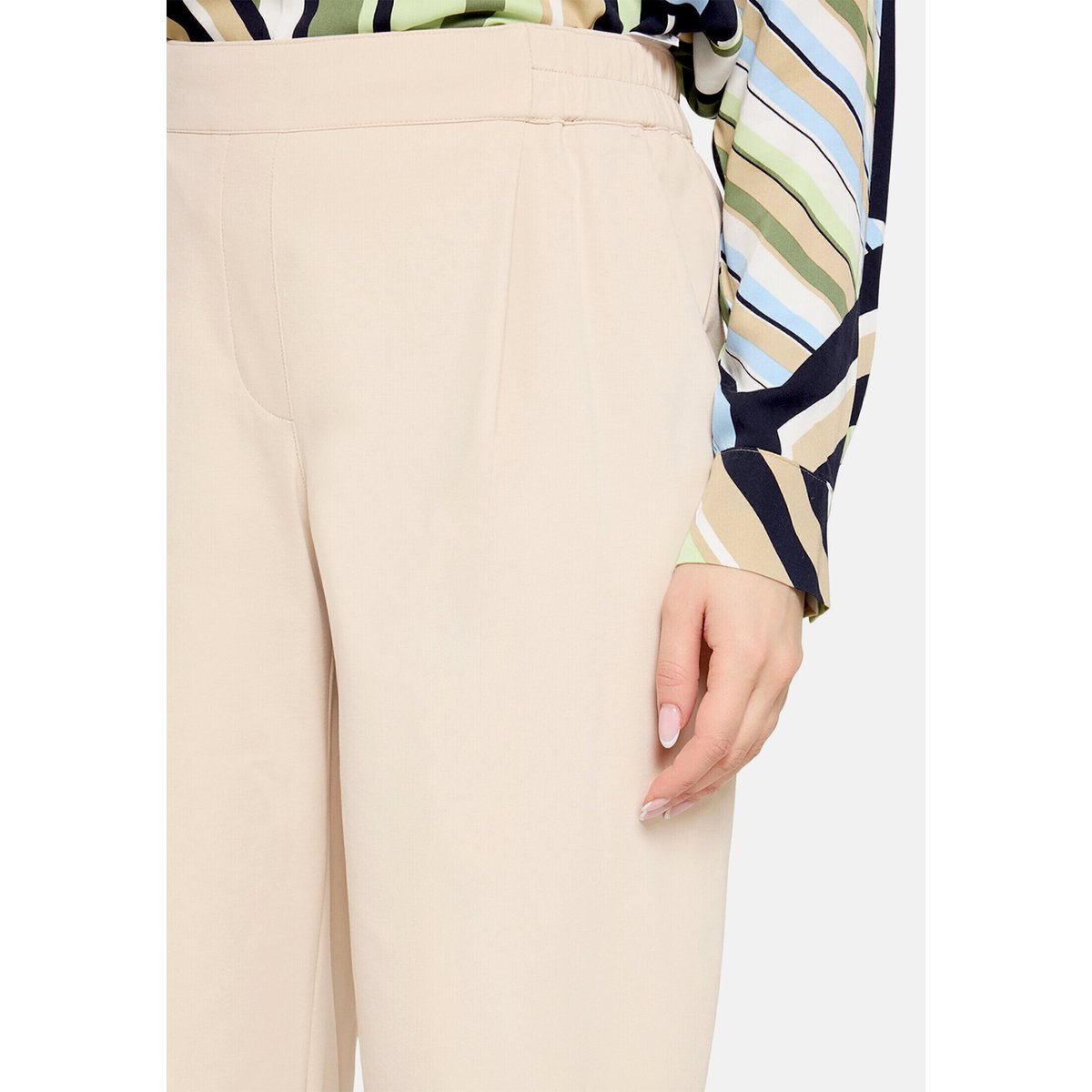 Pantalon à enfiler à poches extérieures gris, BETTY BARCLAY