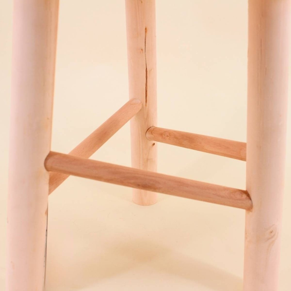 Tabouret en bois clair d30x33cm naturel, ORNAMI
