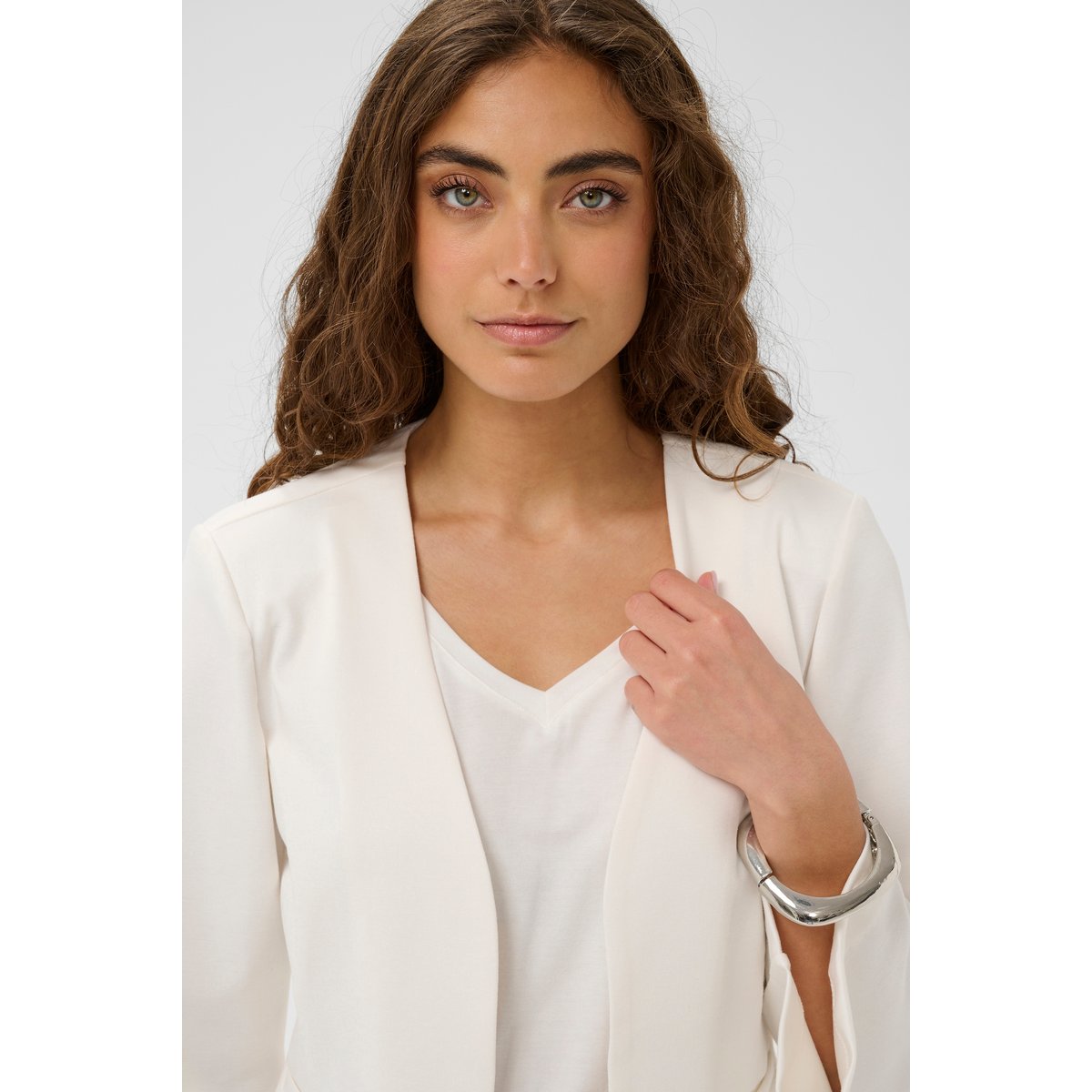 Blazer blanc spring gardenia, CULTURE