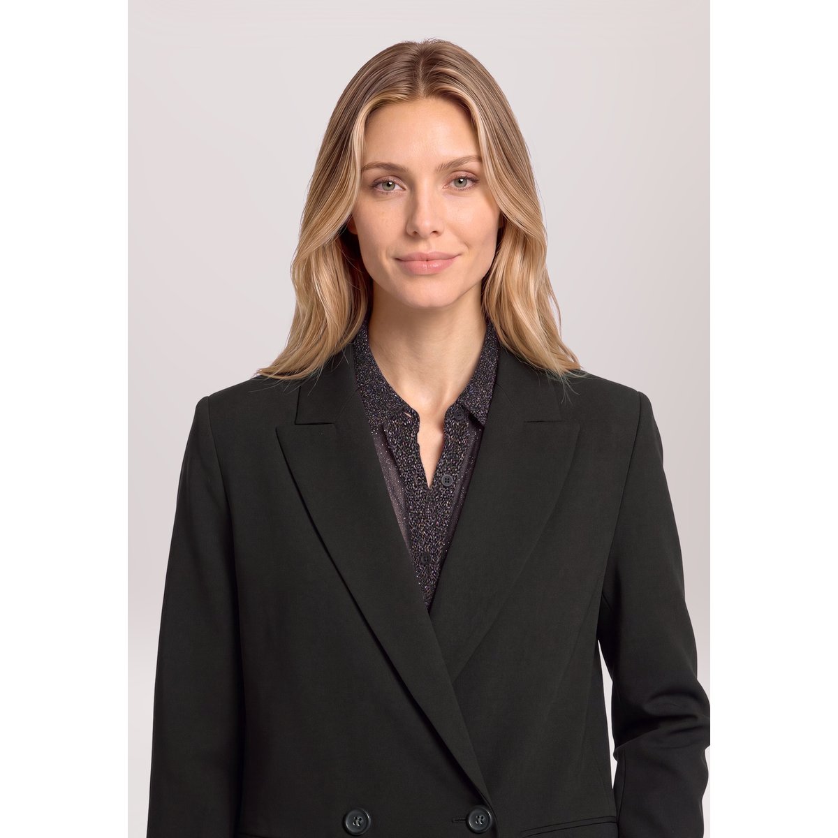 Blazer long à col à revers noir, BETTY & CO