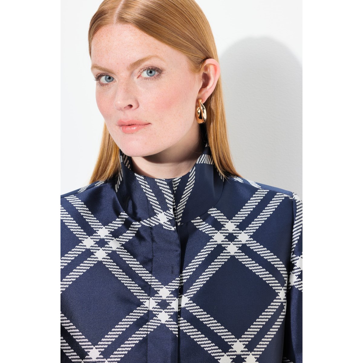 Veste à carreaux avec col montant et pli marine foncé, ULLA POPKEN