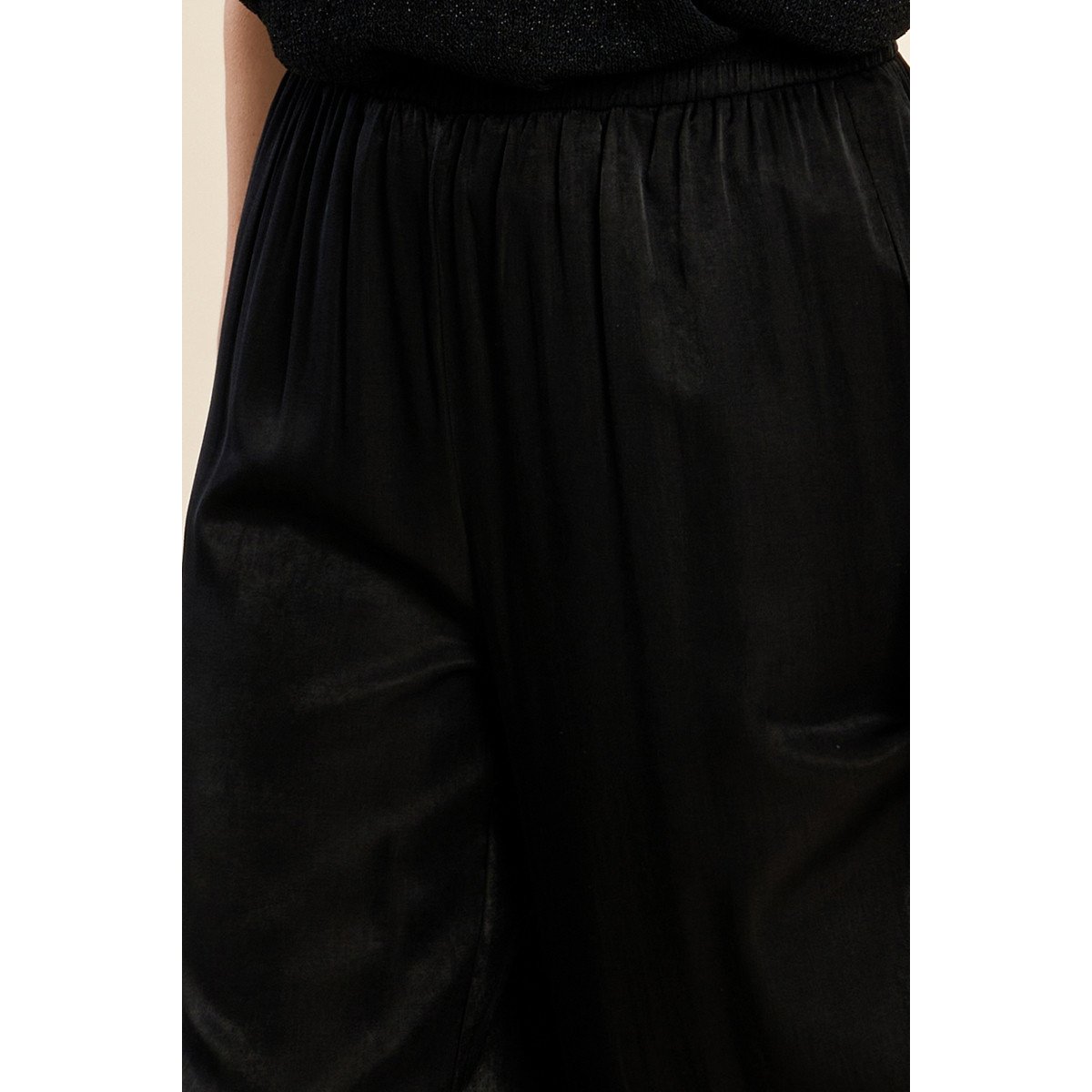 Pantalon large, effet satiné noir, MOLLY BRACKEN