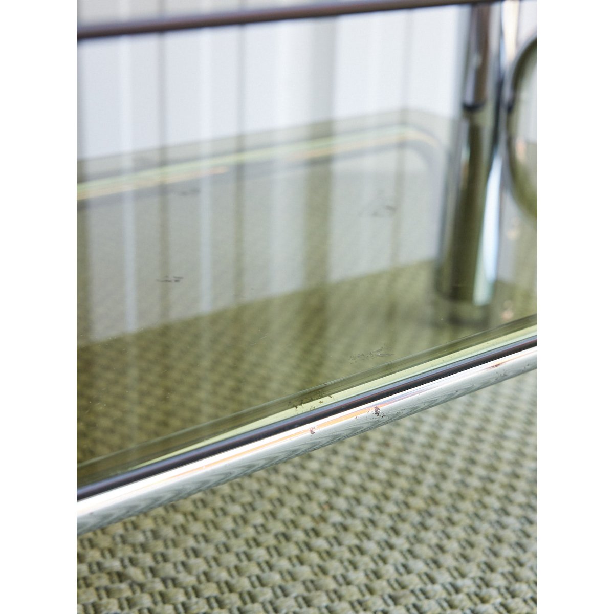 Table basse double plateau en verre fumé Donna N°1105 - Bon état fumé, DEBONGOUT