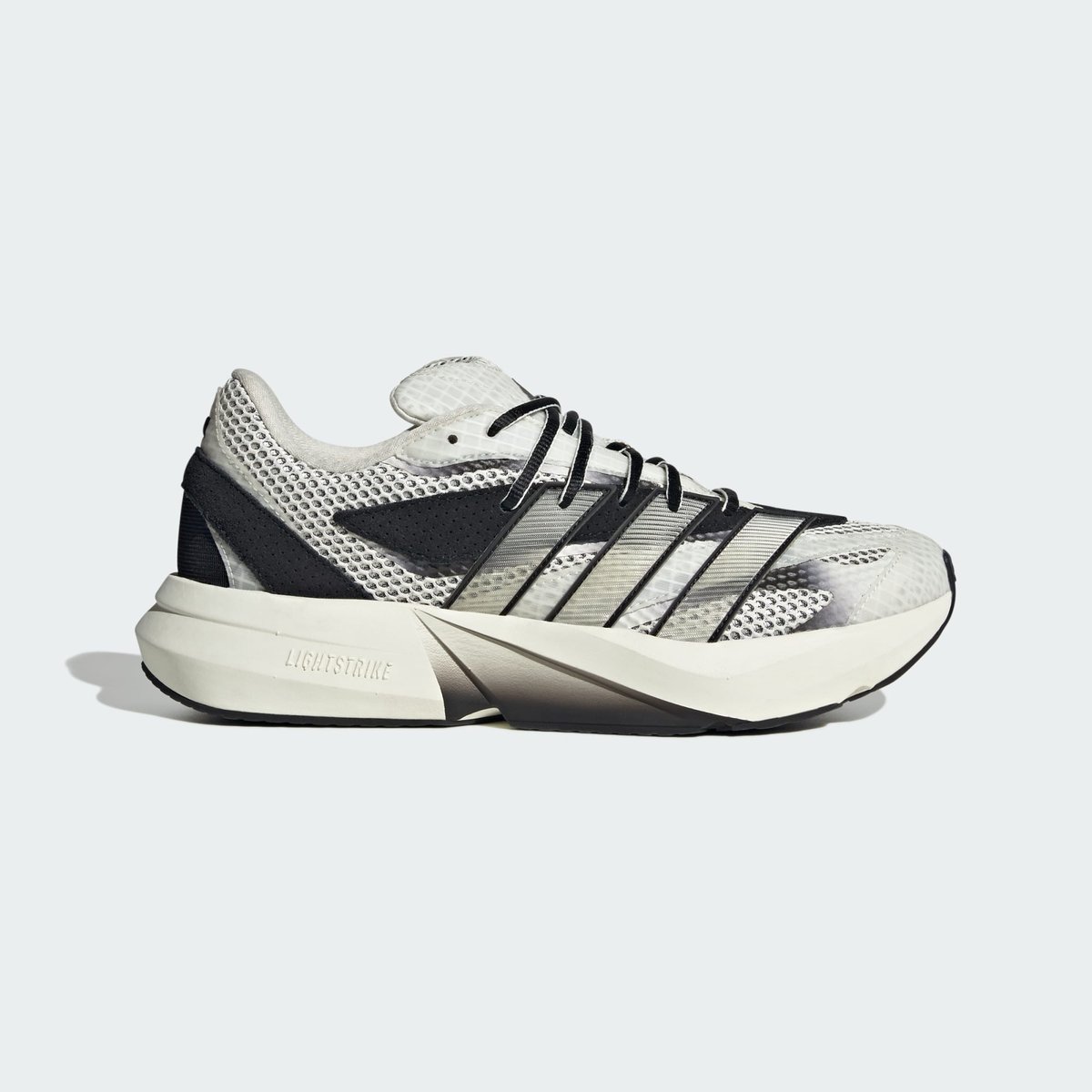 Chaussure Lightblaze Chaussure Lightblaze off white / off white / core black, ADIDAS SPORTSWEAR