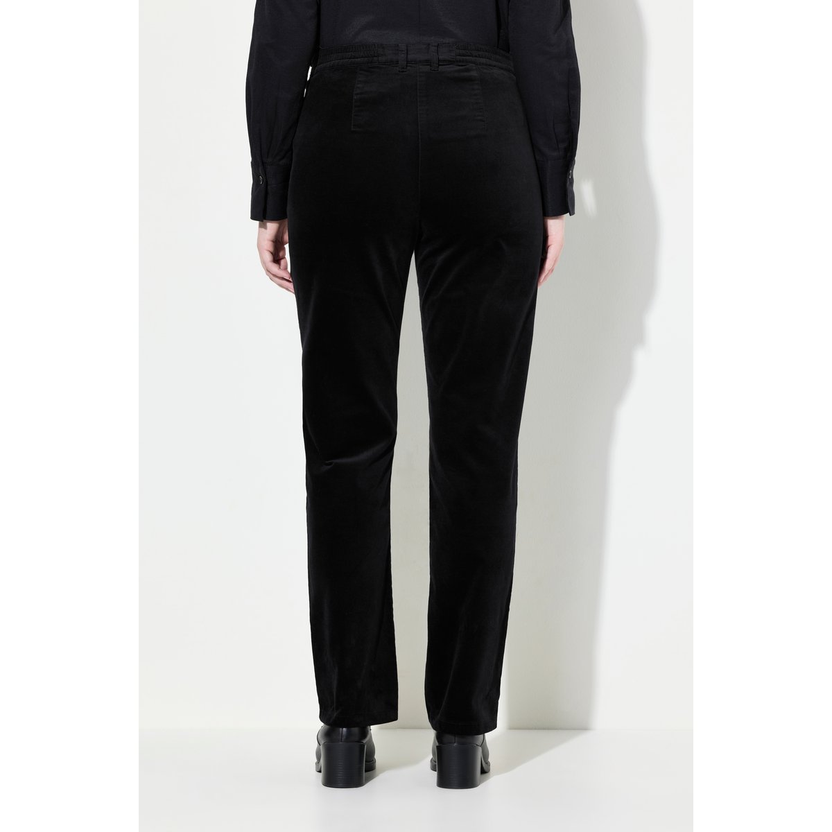 Pantalon en velours Mony, jambe carotte noir, ULLA POPKEN