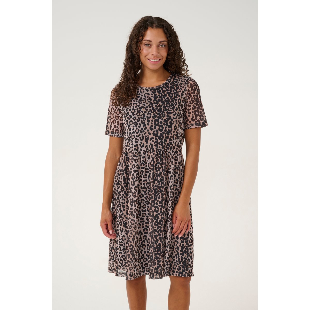 Robe beige noir marron animalier leopard, CULTURE