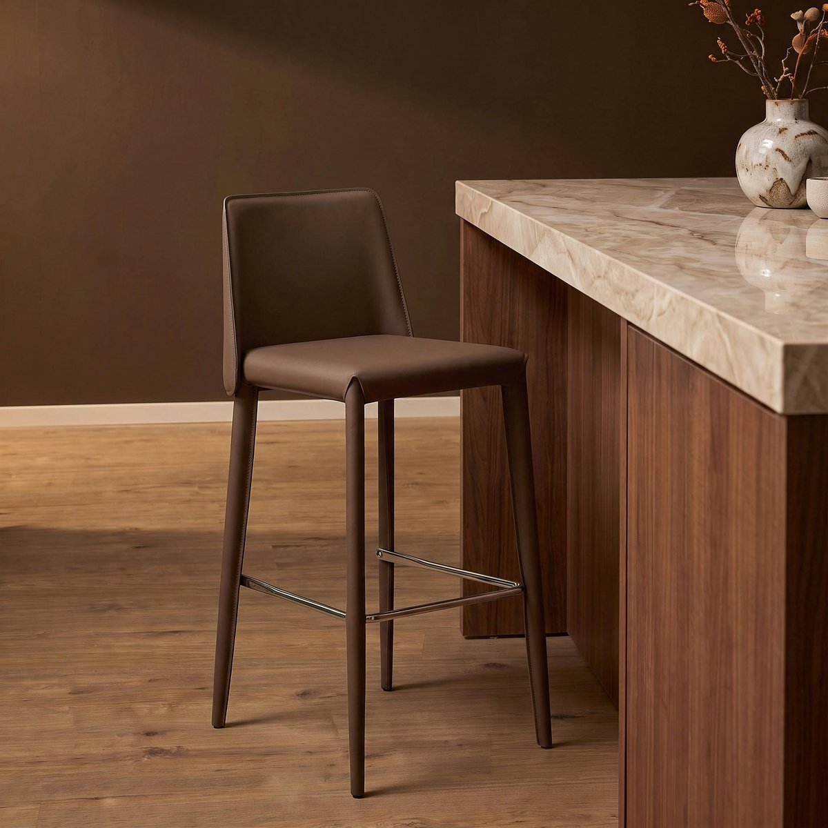 Tabouret de bar en simili avec repose-pieds (lot de 2) CORTINA marron, PIER IMPORT