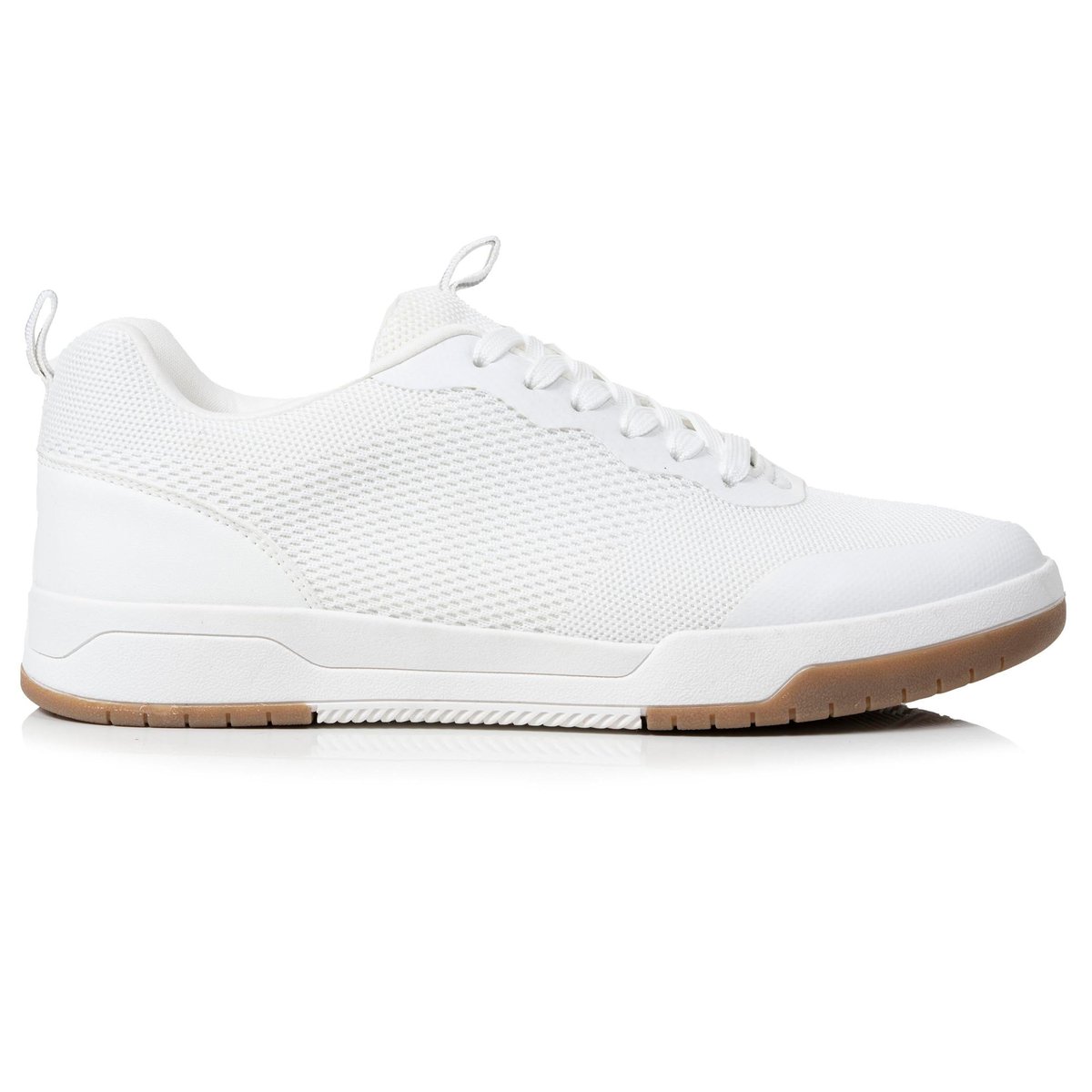 Baskets confortable, résistante, semelle à mémoire forme et facile à enfiler blanc, ISOTONER