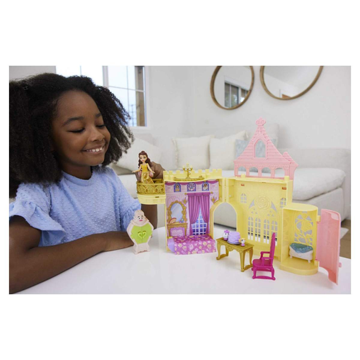 Coffret Le Chateau de Belle mini princesse couleur unique, MATTEL
