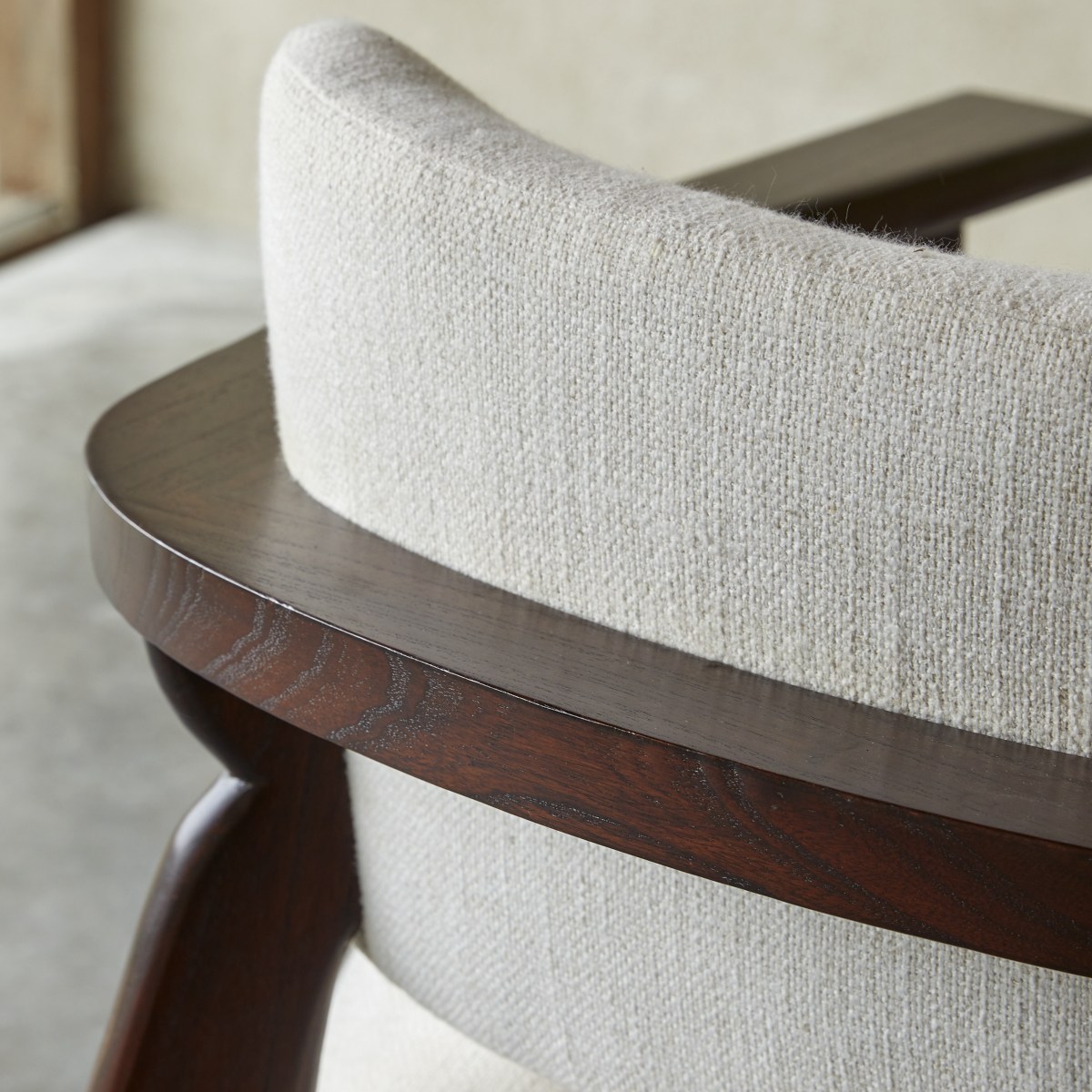 Fauteuil en Tissu massif, MATÉO marron, TIKAMOON