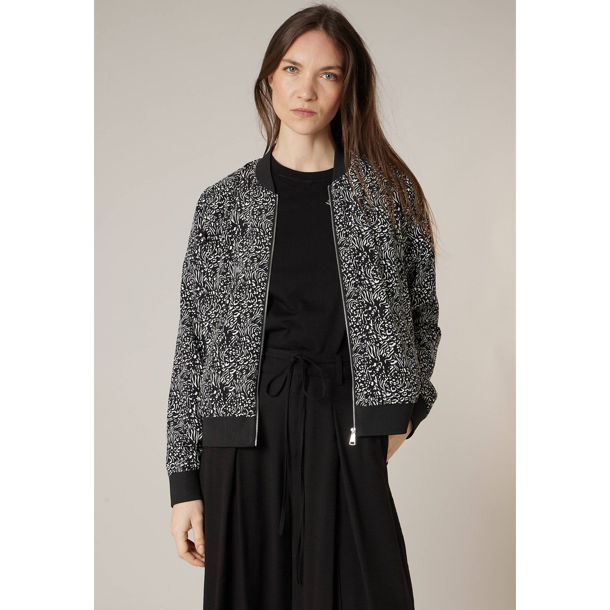 Veste femme fluide et légère, imprimé graphique KRISTEN black, DEELUXE