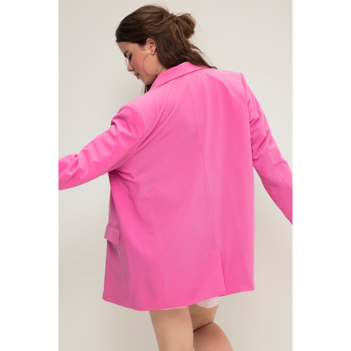 Blazer coupe Loose Fit. Double rangée de rose pâle, STUDIO UNTOLD