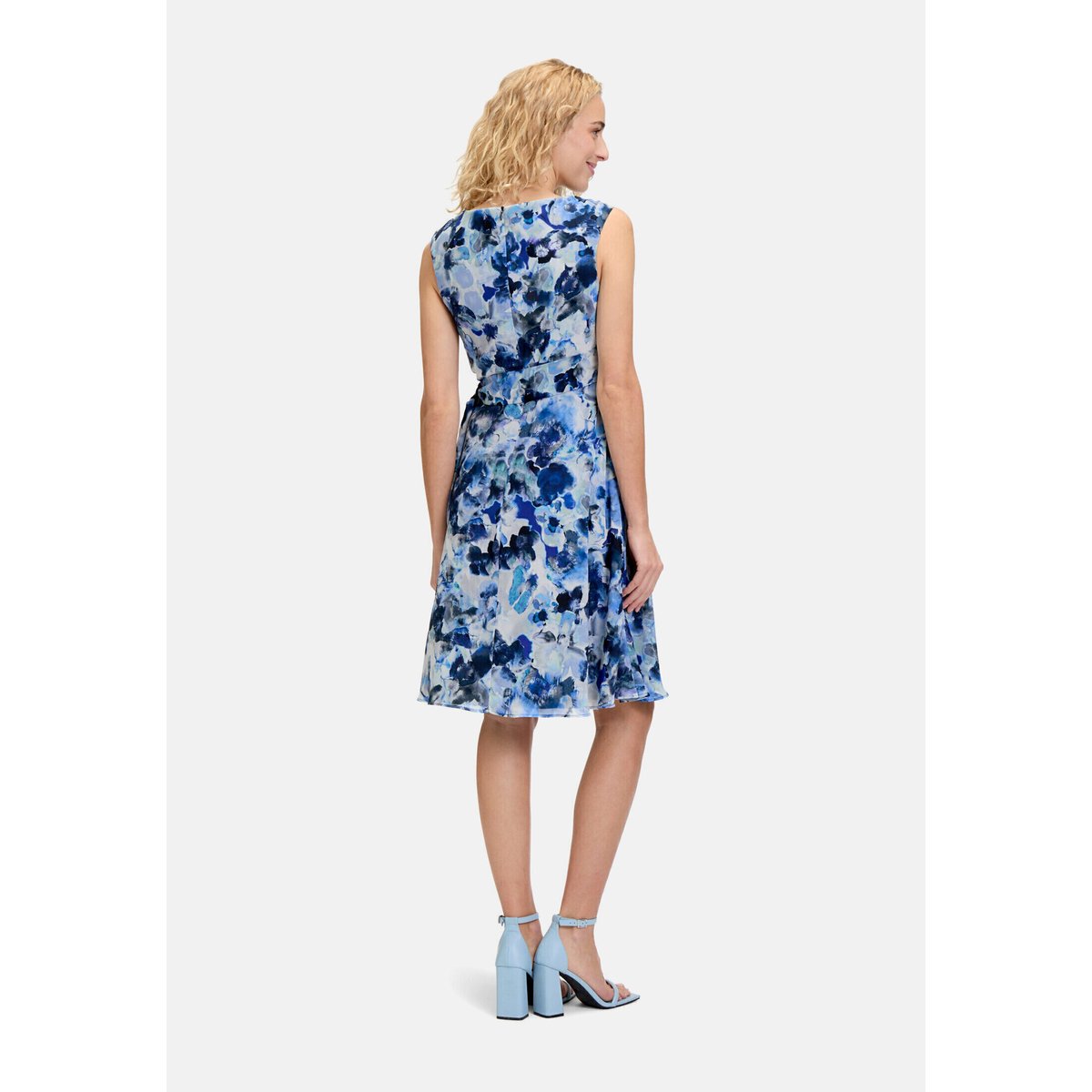 Robe de cocktail à ceinture à nouer bleu foncé/bleu, VERA MONT