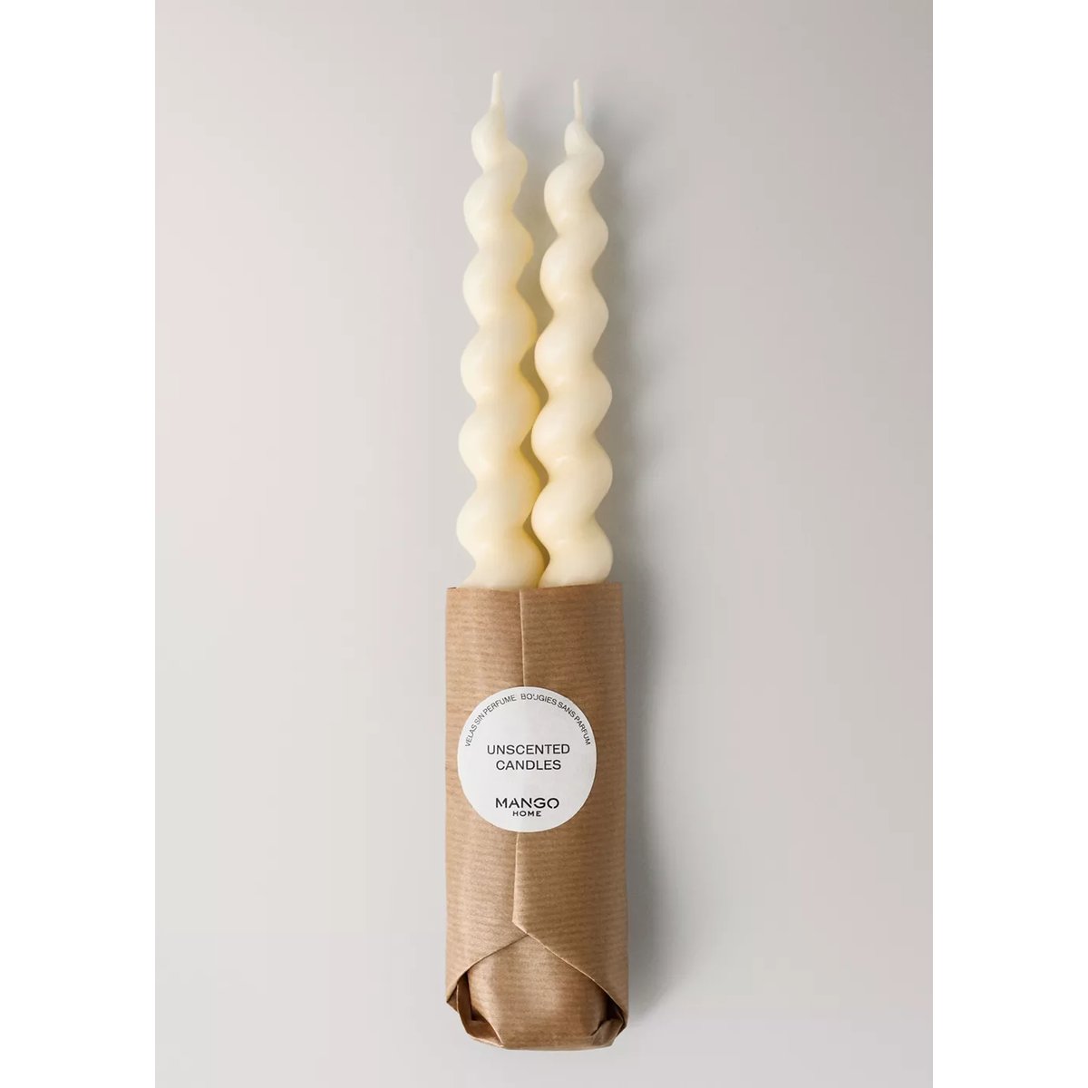 Bougies décoratives hautes avec motif en spirale blanc cassé, MANGO HOME
