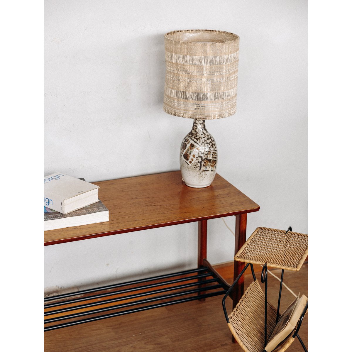 Table basse en bois Liv N°138 - Bon état bois, DEBONGOUT