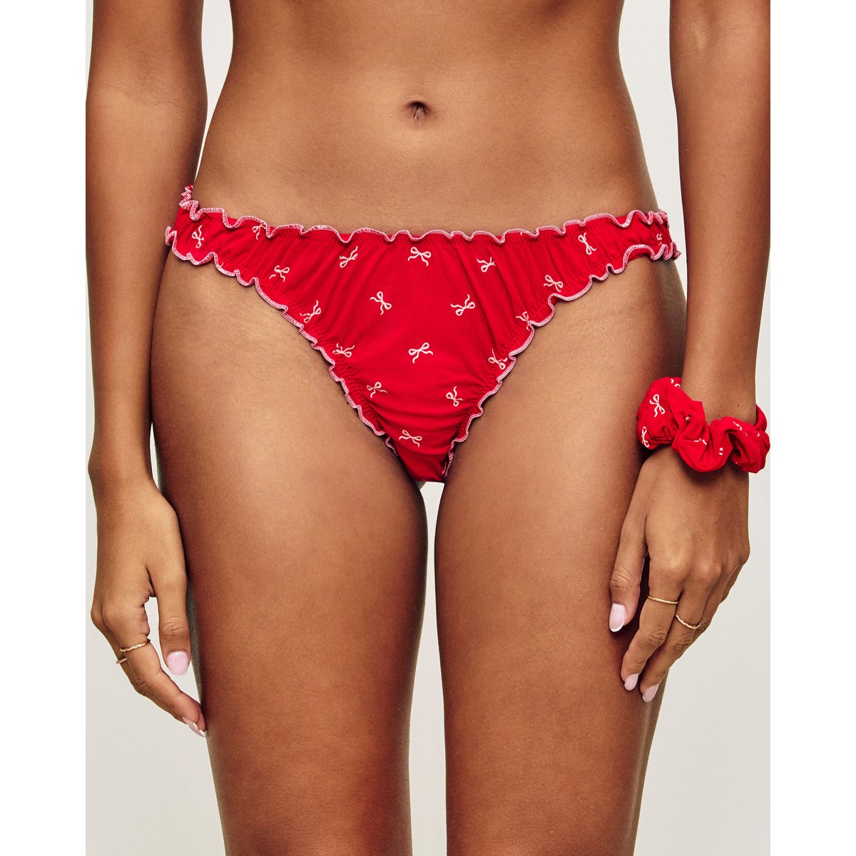 Ensemble tanga et chouchou motifs nœuds MULTIBOWIZ rouge, UNDIZ