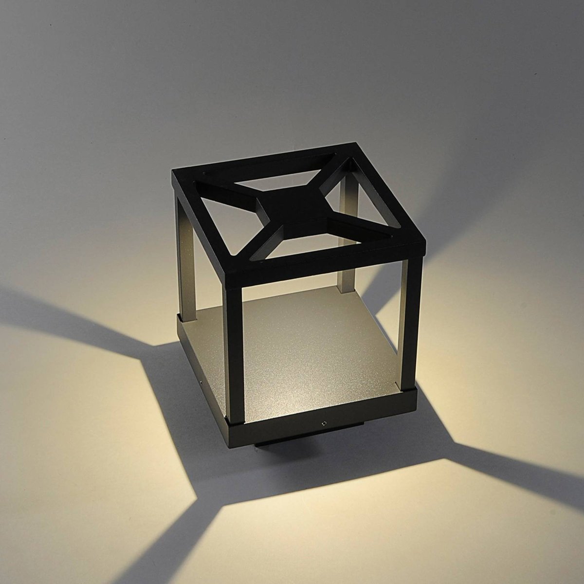 Luminaire extérieur en aluminium moderneLED gris graphite, LUCANDE