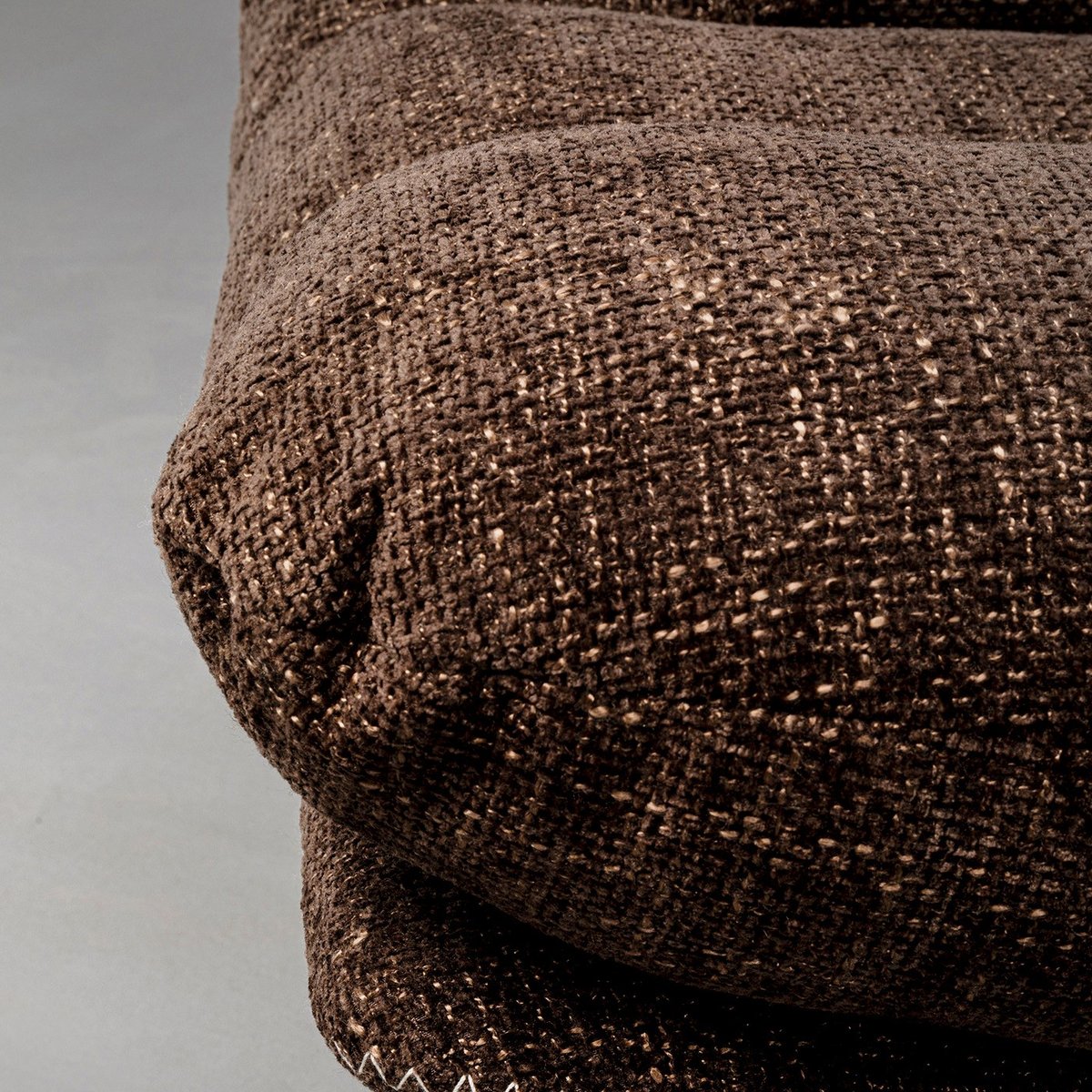 Fauteuil pivotant et repose-pieds, MONTREAL marron, KARE DESIGN