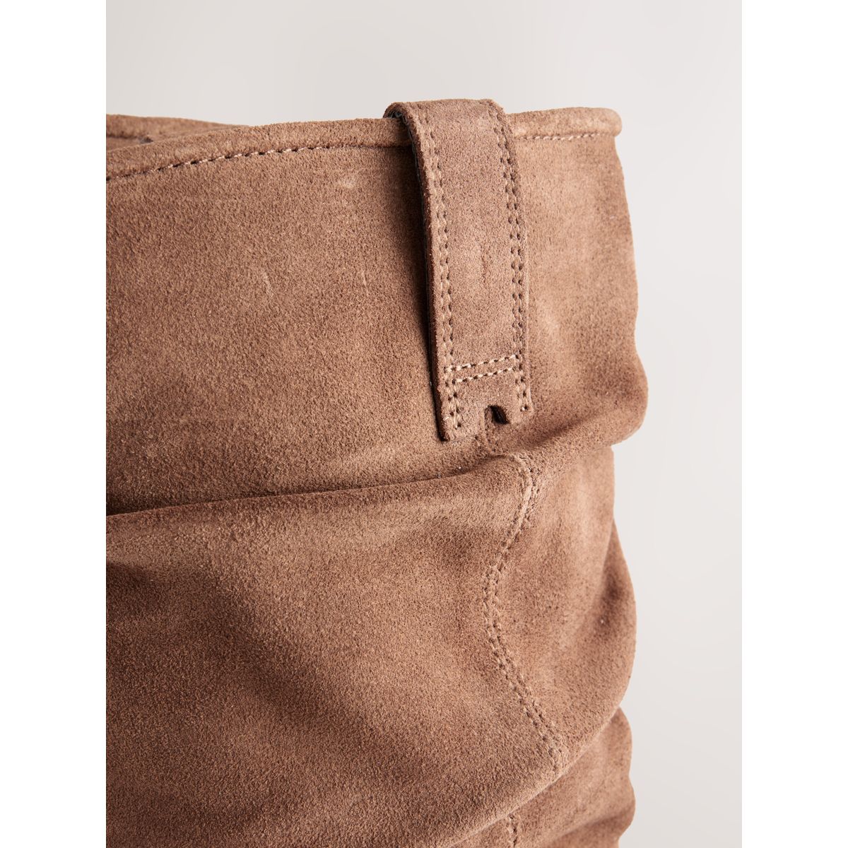 Bottines souples mi-hautes en cuir à enfiler marron fauve, NEXT