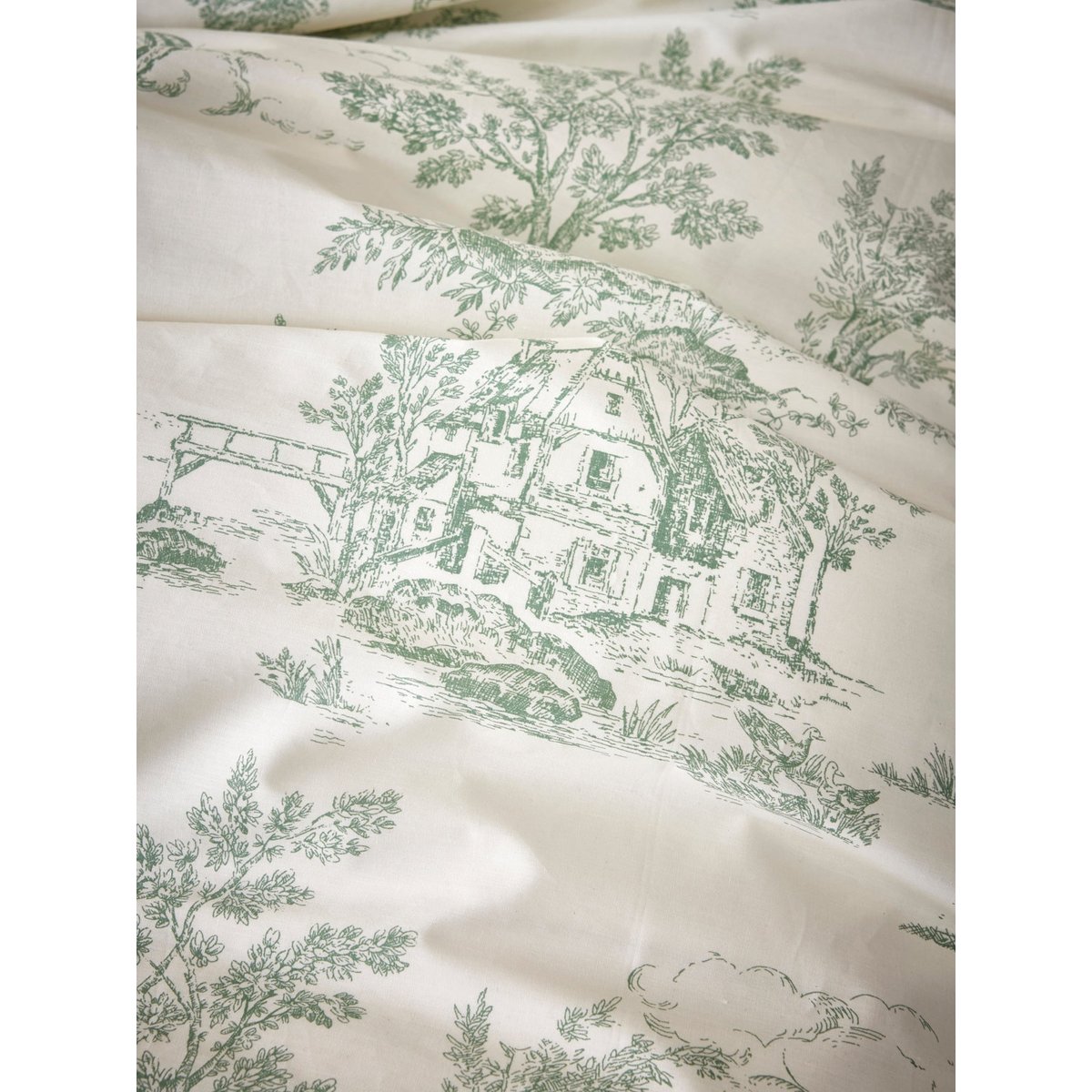 Housse de couette esprit toile de Jouy en percale de coton jouy vert, CYRILLUS