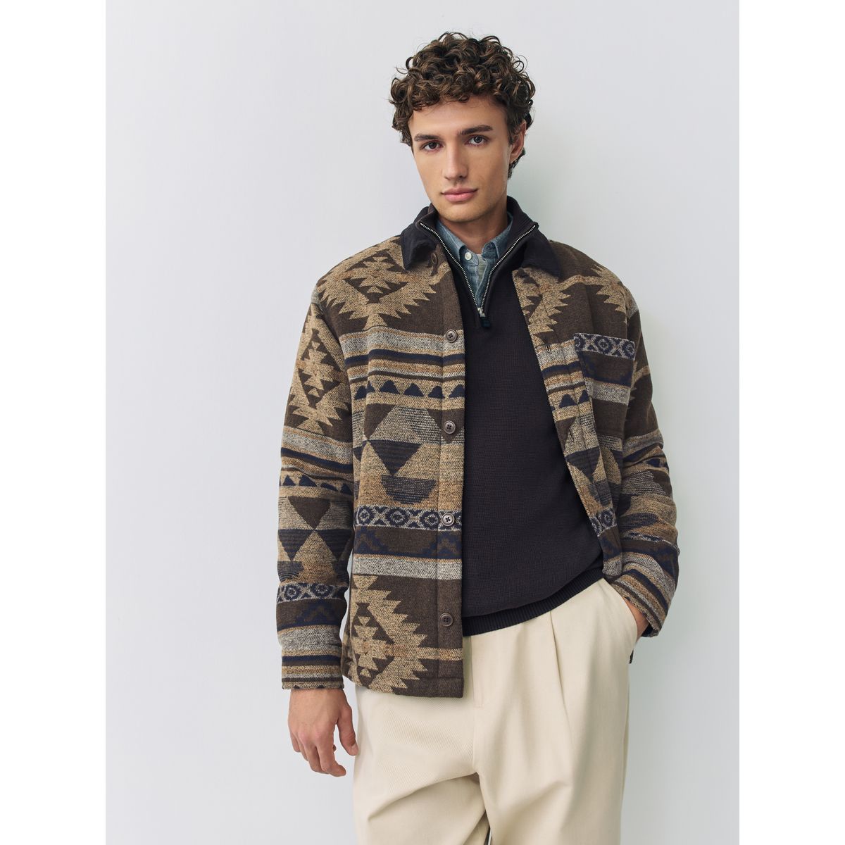 Surchemise style navajo avec peau lainée marron, NEXT